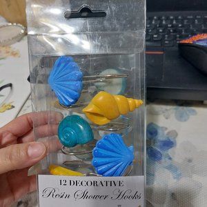 Better Home Colorful Decorative RESIN Shower Hooks Silver Beautiful Seashells